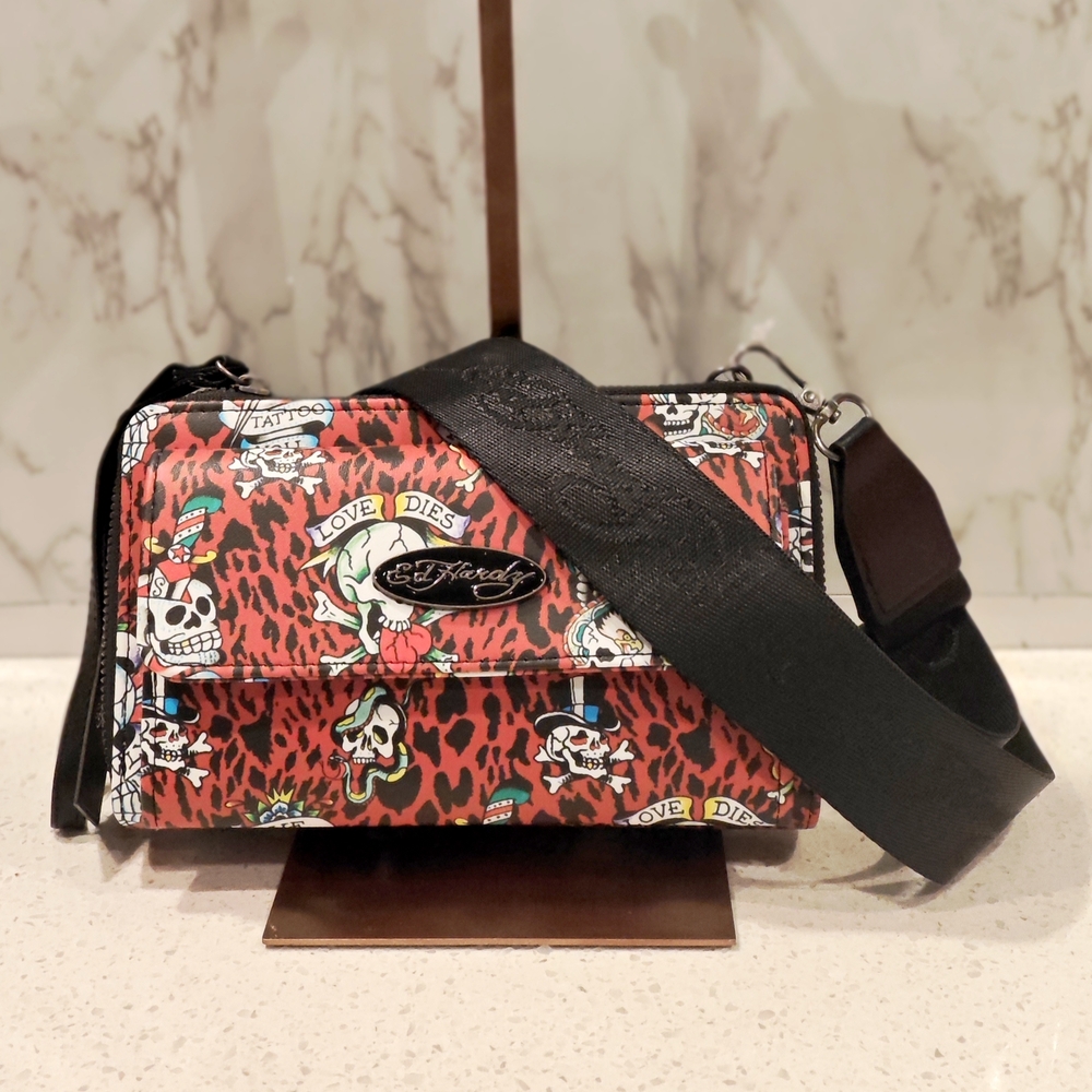 Ed Hardy Wrislet Convertible Crossbody Bag NWT